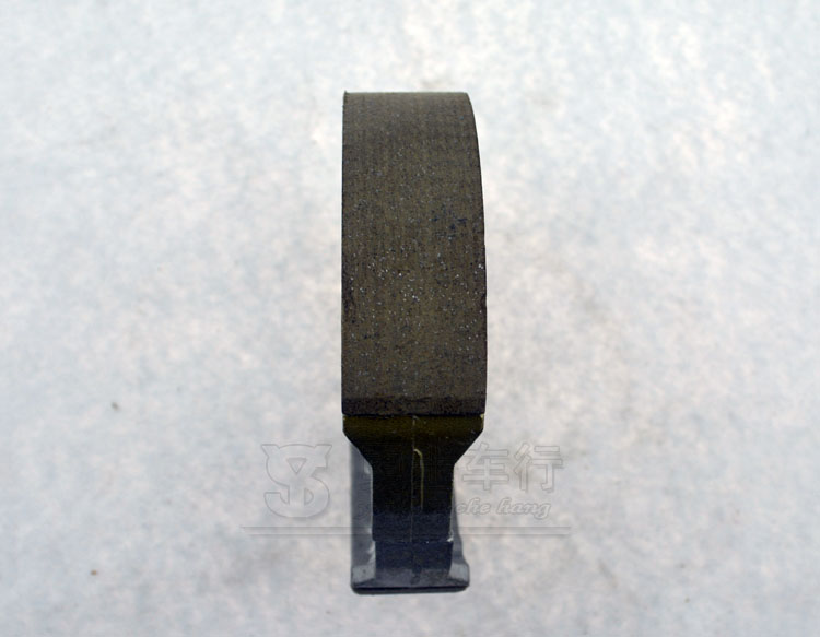 Phụ kiện xe tay ga dành cho doanh nhân trên nền tảng đám mây rộng HJ100T-2-3-7 - Pad phanh giá bố thắng xe máy