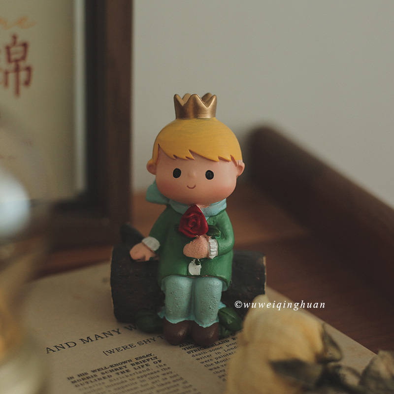 Odorless Clear Day Style Small Prince Resin Pendulum Decoration Healing Department Home Desktop Decoration Birthday Gift Items