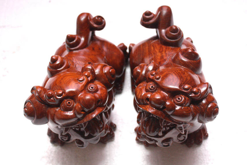 Vietnamese rosewood whole wood carving new style mahogany crafts