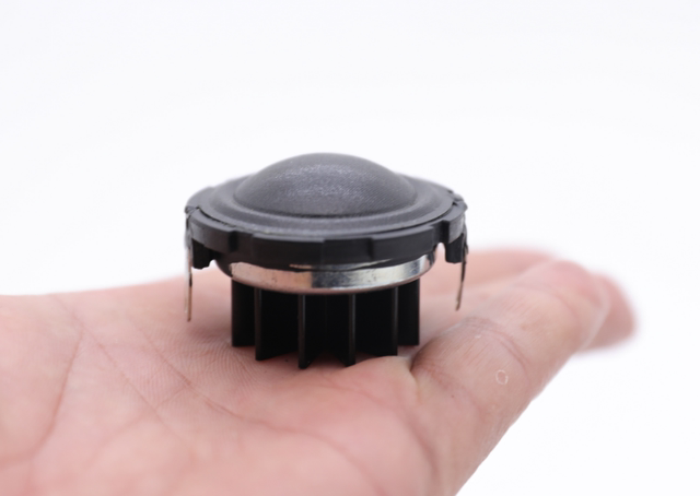 [Export to the Uk] High-Quality 25-Core Silk Diaphragm Audiophile Tweeter with Heat Dissipation, One Price