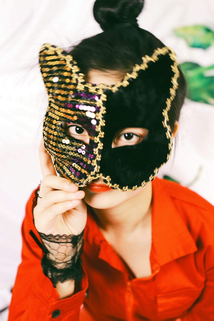 Swallowtail Butterfly House Cat Woman Mask Orange Sản phẩm dành cho người lớn Star Mask Flagship Zhu Yilong Echo Ge Pengke Black - Sản phẩm Đảng / Magic / Hiệu suất phụ kiện tiệc hóa trang	
