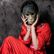 Dovetailed butterfly family Sun Wukarong monkey mask Full face Halloween Cartoon Performance annual meeting West Journey mask