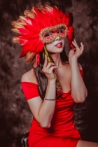 69club home holding Red big feather mask Golden Feather stage masquerade annual Halloween Christmas