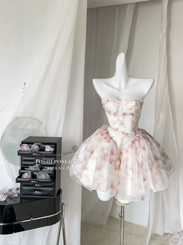 На моей бесплодной земле ты последняя роза.