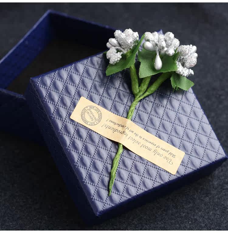 Broche femme en cristal naturel pierres semi-précieuses - Ref 1174400 Image 15