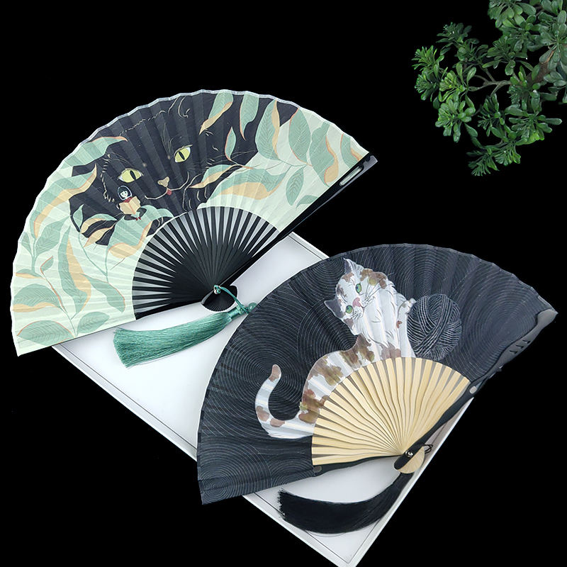 Chinese fan-folding fan-style summer portable folding scallops Cat Cute Teenage Cotton Fabric Classical small fan