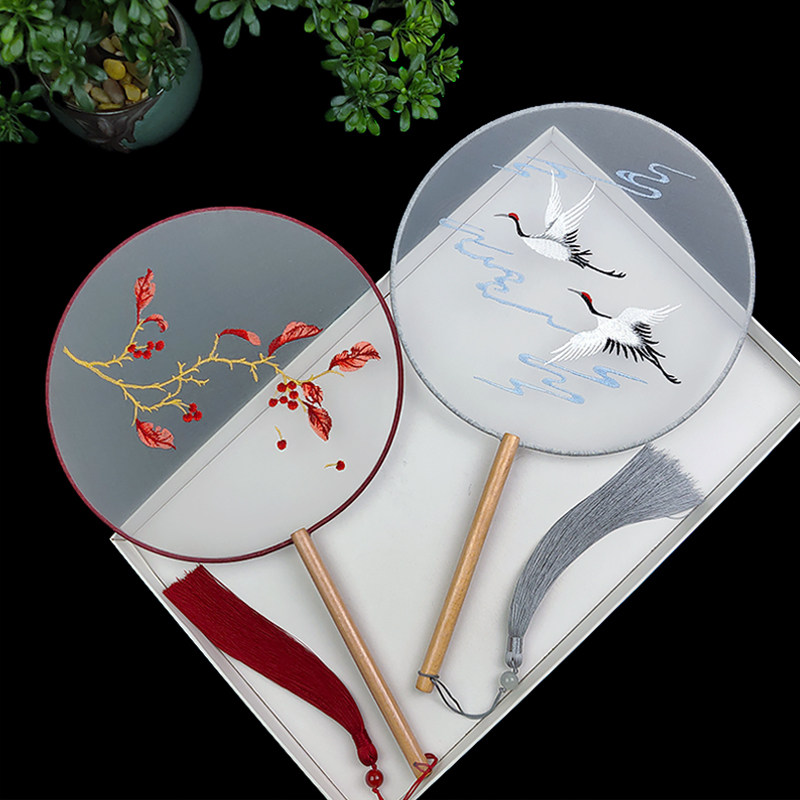 Tuan fan embroidery classical round fan ancient Chinese Hanfu ancient style long handle fringed cheongsam crane silk dance fan