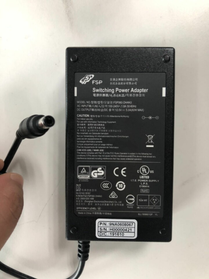 FSP036-RAB FSP036-DHAN3 FSP060-DHAN3 FSP120-ABBN5 Power Adapter