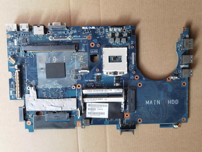 Dell Dell M6700 M6600 M6800 Motherboard La-9781P La-9782P La-7933P Dell Dell M6700 M6600 M6800 Motherboard La-9781P La-9782P La-7933P