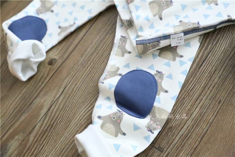 Trẻ em đồ lót nhiệt trẻ em cotton dày bé trai và cô gái đồ ngủ không xương hươu cashmere quần áo mùa thu quần dài phù hợp với bộ đồ ngủ trẻ em cao cấp