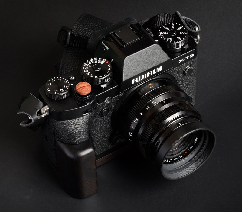 Old Tiger Pincers Studio Original Design Black Sandalwood Handle Suitable for Fujiifilm Fuji X-T3 XT3