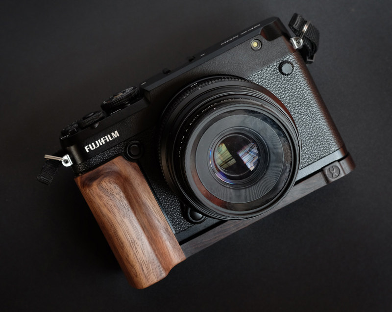Fuji GFX 50R in Painting Amplitude Camera Special Walnuts Wood Handle Old Tiger Pliers Studio Original Design