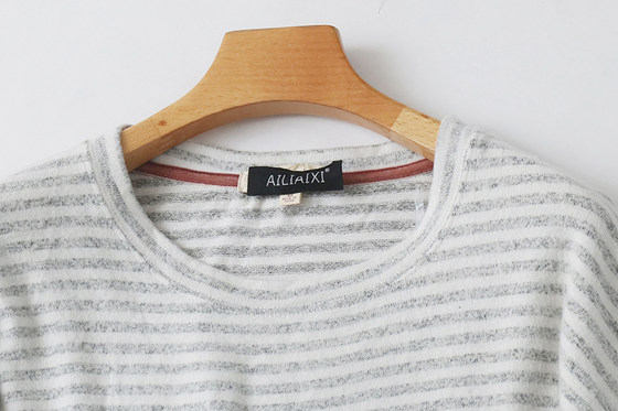 圆领横条纹针织衫 春秋新款拼接打底T恤衫女套头显瘦宽松上衣2351