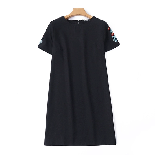 Летнее платье с коротким рукавом с круглым воротником, длинная базовая футболка, с вышивкой, средней длины, свободный крой, А-силуэт