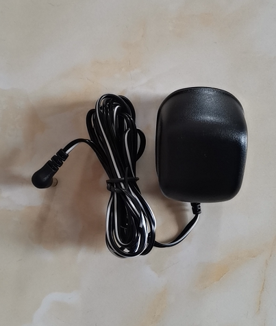 Small bully E306 E306 E303 E705 E705 rereading machine student machine DC 6V power cord power supply connector charger