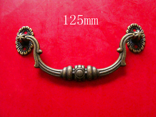 Alloy antique handle wood case special handle accessories European-style door to the cabinet door drawer handle wholesale