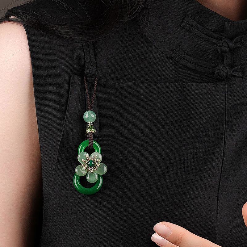 Ancient wind qipao press flap green hanging decoration Qianqing Chinese clothes pendant Dongling jade accessories 2023 New women-Taobao