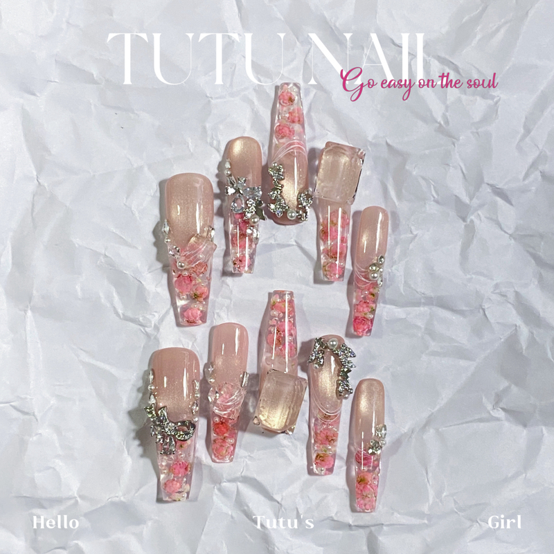 [Ice Rose] Tutu Nail Handmade Reusable Nail Art Cat Eye Dried Flower Ice Transparent Nude Pink Gentle