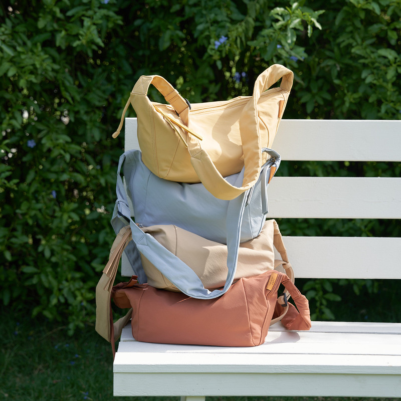 Leif Lightweight Crossbody Bag for Women, New Summer Model, Large Capacity Dumpling Bag, Outdoor Travel Lightweight Nylon Canvas Bag