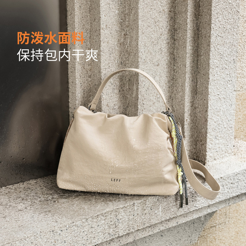 Leif Cloud Bucket Bag 2026 New Lightweight Crossbody Bag Water-Repellent Outdoor Women's Bag Commuting Shoulder Handbag Leif Cloud Bucket Bag 2026 New Lightweight Crossbody Bag Water-Repellent Outdoor Women's Bag Commuting Shoulder Handbag