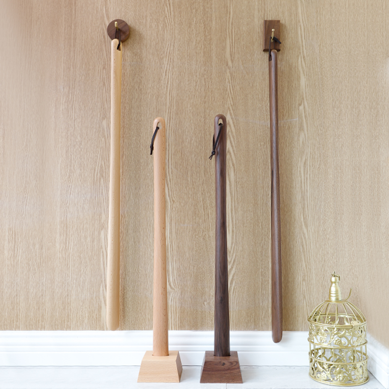 Solid wood shoehorn with base frame super long handle to lift and wear shoe accessories for household self-supporting storage