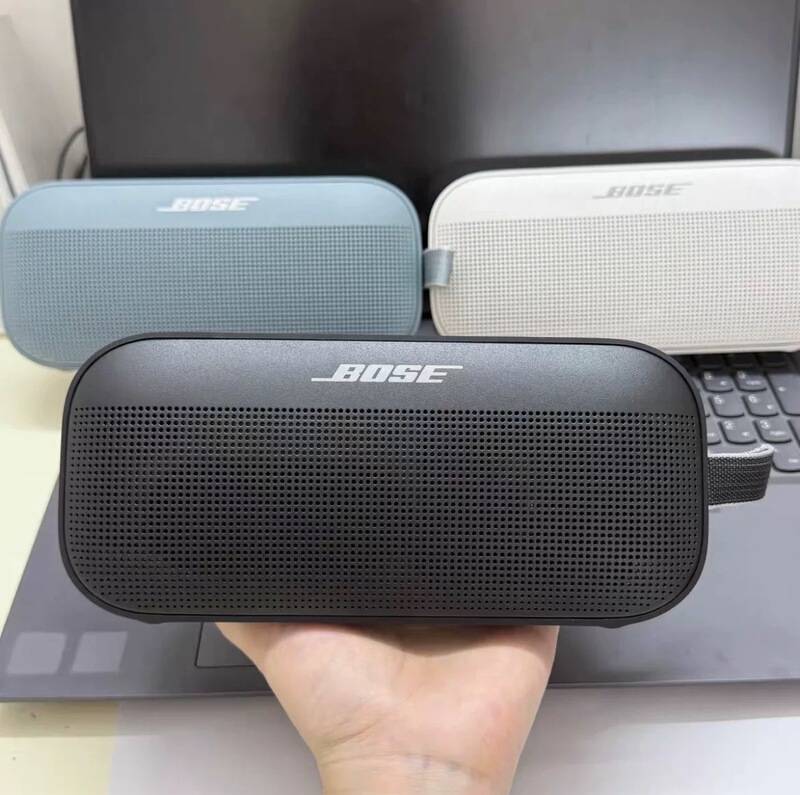 Bose Flex Portable Bluetooth Speaker Outdoor Wireless Audio Brand New and Authentic Bose Flex Portable Bluetooth Speaker Outdoor Wireless Audio Brand New and Authentic