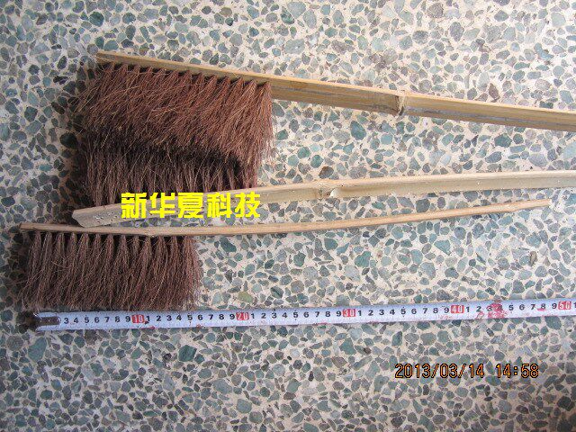 Zhangjiagang Textile Machinery Accessories] Textile Cleaning Tools Long Handle Yellow Brown Brush Three Row Brown Brush