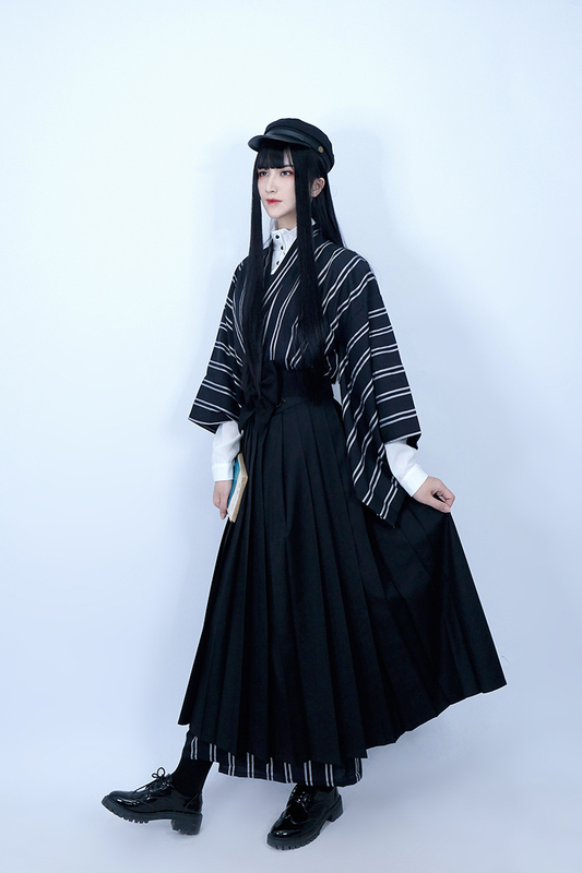 Japanese-Style College Skirt in Showa and Taisho Eras, Solid Color Pleated Skirt, Traditional Jk Uniform Skirt, High-Waisted Pocket Long Skirt 100% off Skirt Japanese-Style College Skirt in Showa and Taisho Eras, Solid Color Pleated Skirt, Traditional Jk Uniform Skirt, High-Waisted Pocket Long Skirt 100% off Skirt