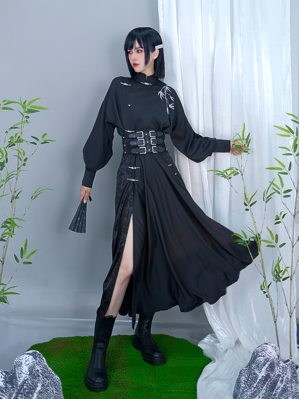 Cangbaoerwu New Chinese Style Dark Dragon Pattern Metal Buckle Slit Draped Long Skirt High Waist A-Line Skirt for Summer