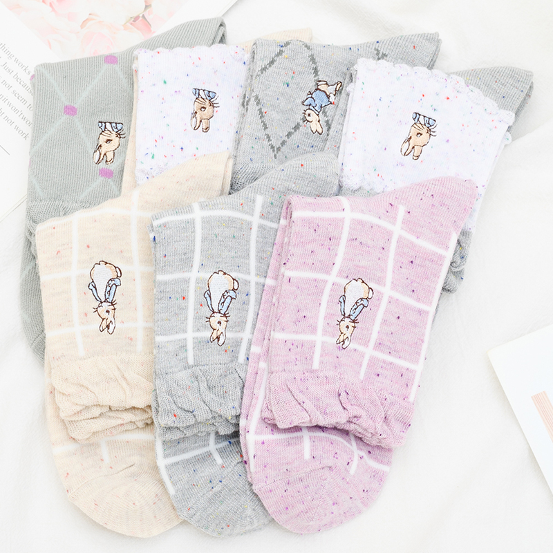 Foreign trade tail goods Japanese Peter Rabbit embroidered mid-tube socks with loose mouth and no loose feet pure cotton socks colorful dotted plaid socks