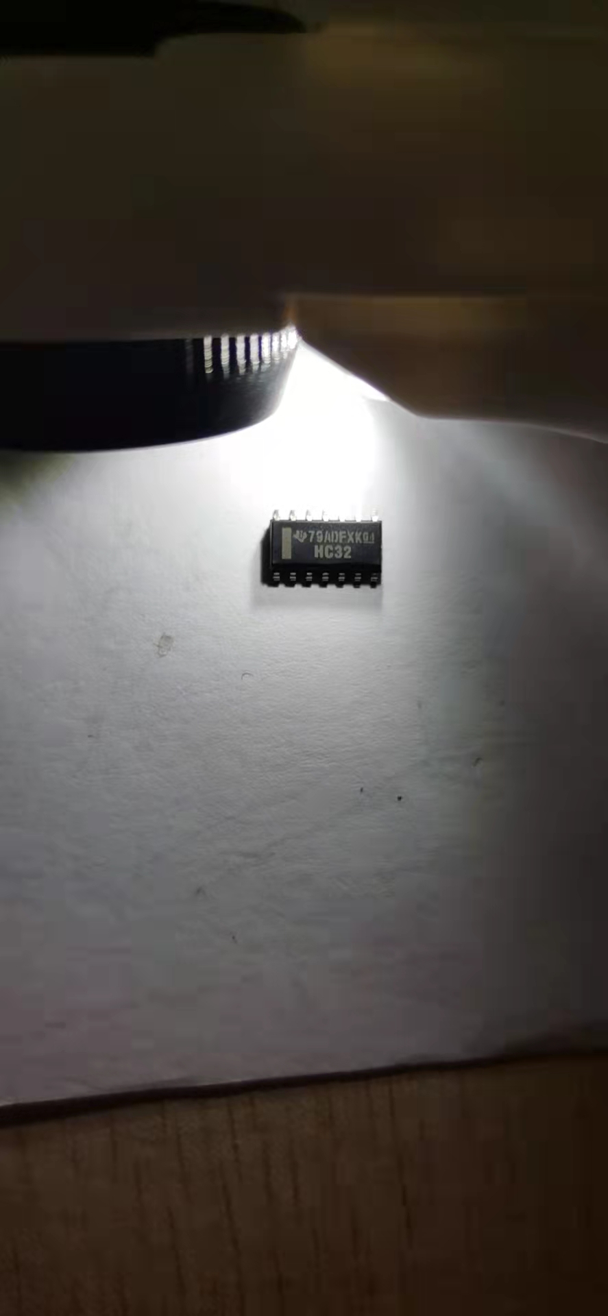 Imported 74HC32D SN74HC32DR online version printed HC32 patch SOP-14 can be straight shot