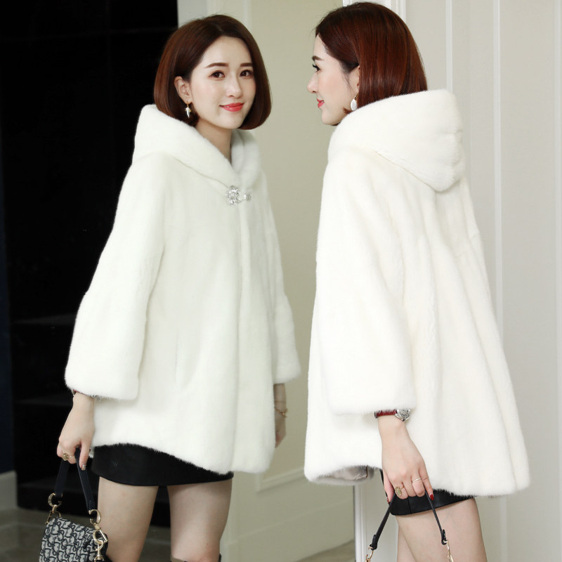 Imported mink fur coat women's whole mink mid-length hooded mink fur Haining 2020 new A-shaped American mink
