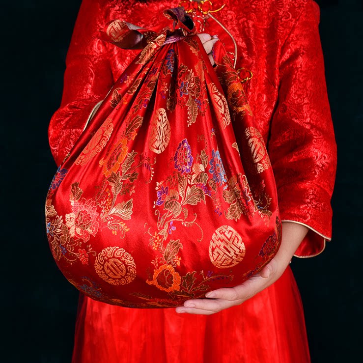 Wedding Baggage Leather Wrap Cloth Bridal Escort Red Baggage Large Dowry Bag of Wedding Celebration Supplies Happy Basin Red Cloth