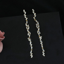 Backing fashion zircon long earrings female stream of Su golden ear crash exquisite 925 silver needle ear decoration