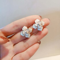 Temperament Xiaoxiangfeng Camellia flower large earrings women fashion temperament high Korean S925 sterling silver needle earrings