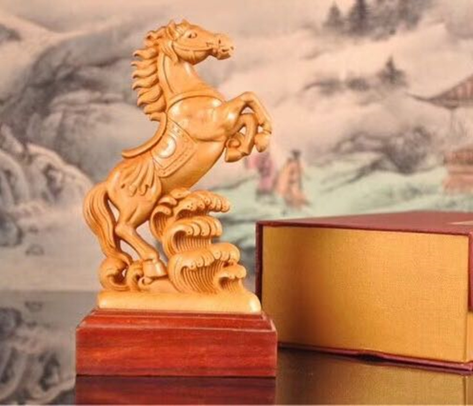 Cliff Cypress Wood Carving Horse Pendulum standing Horse with money for Caifeng Feng Shui Micro Landscape Accessories Zodiac Horses to Success Furnishing Gifts