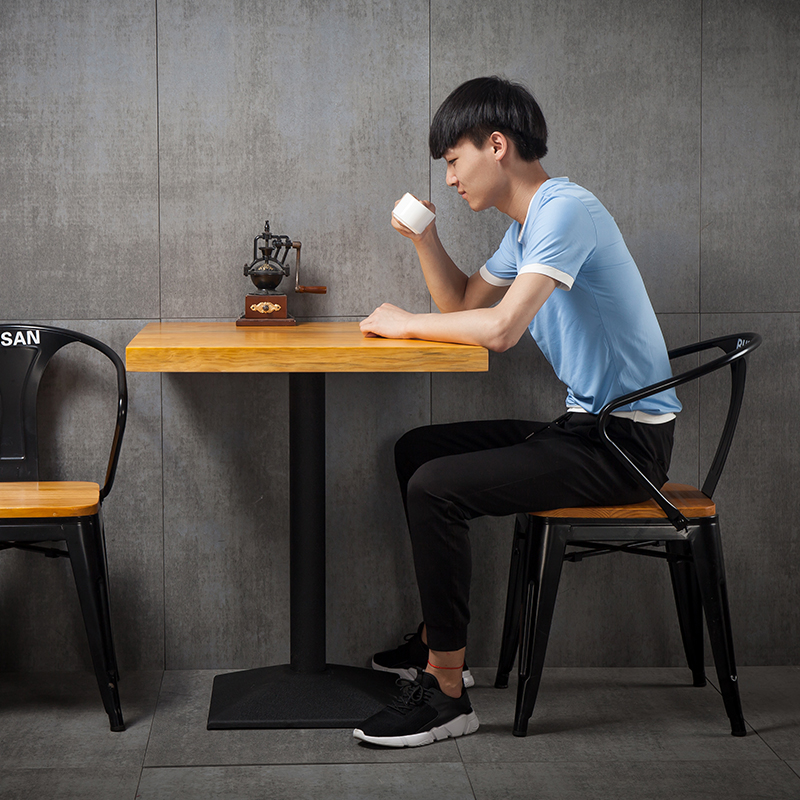 American industrial wind iron solid wood dining table and chair combination music clear bar dining room milk tea table coffee shop small square table