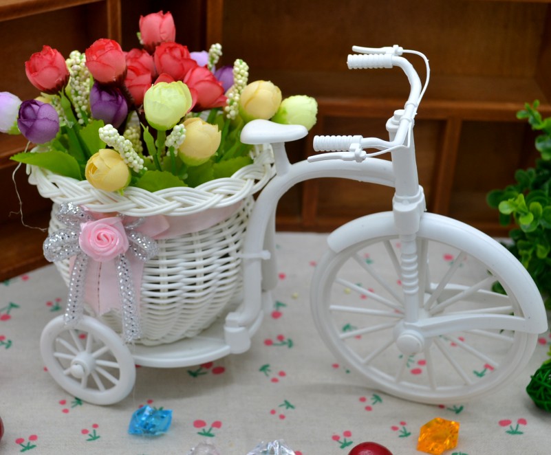 Rattan big wheel bicycle ornaments Simulation flower set Photo photography background decoration Online shop shooting props