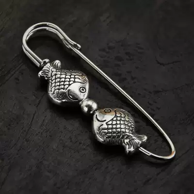 Retro National style Miao silver Kiss brooch pin sweater literary style Korean version of classical original handmade women's jewelry