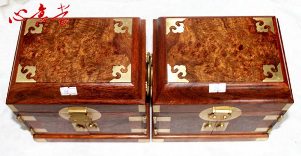 Xinyitang Burmese cỏ lê bảng duy nhất 榫 卯 Bộ sưu tập Ming và Qing đầy hoa trang sức bằng gỗ gụ cưới của hồi môn ống - Cái hộp hộp đựng đồ trang điểm bằng gỗ