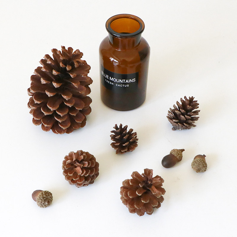 Natural handmade pine cones pine tower simulation acorn fruit creative ornaments dried flower decorative material photography props swing shot