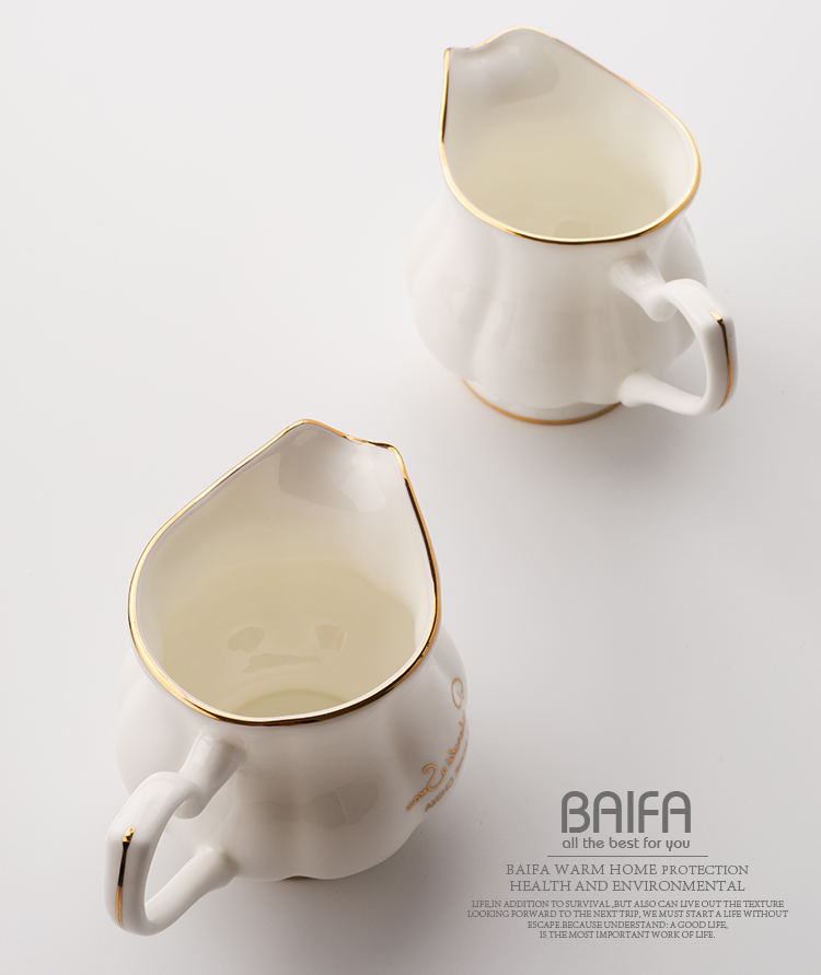 Bone china Tiếng Anh bình sữa gốm sứ sữa cà phê cộng với cốc sữa cá tính cốc sữa cốc cà phê phù hợp với dụng cụ gốm bình pha cold brew