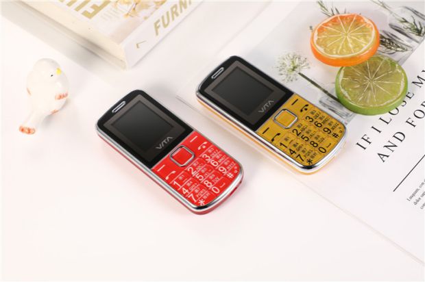 Đàn ông và phụ nữ học sinh nhỏ điện thoại di động làm việc ở chế độ chờ đầy đủ giọng nói Wang mù điện thoại di động đọc menu báo cáo tên ông già máy - Điện thoại di động điện thoại oppo f11