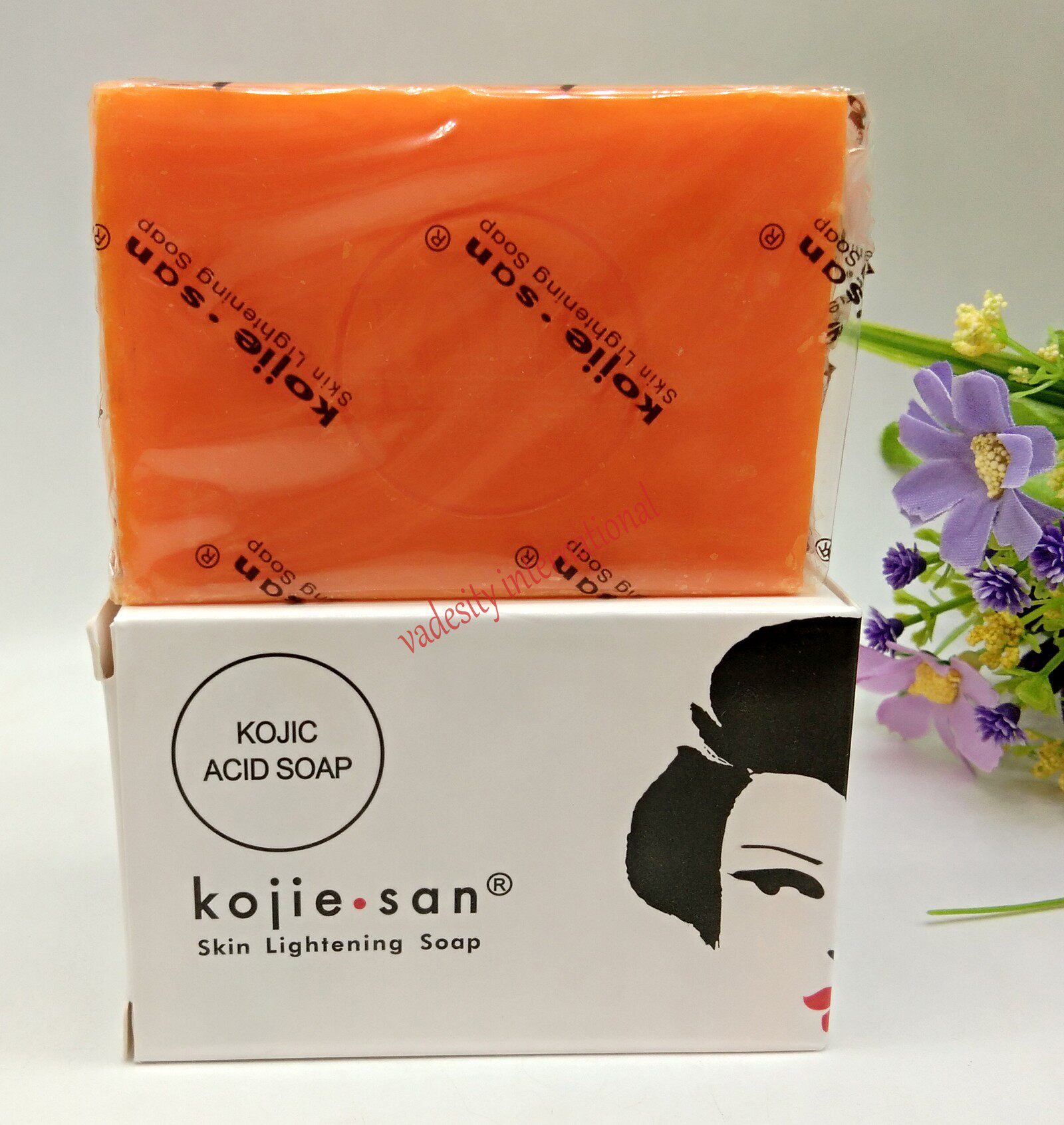 kojic acid 4 in 1 soap