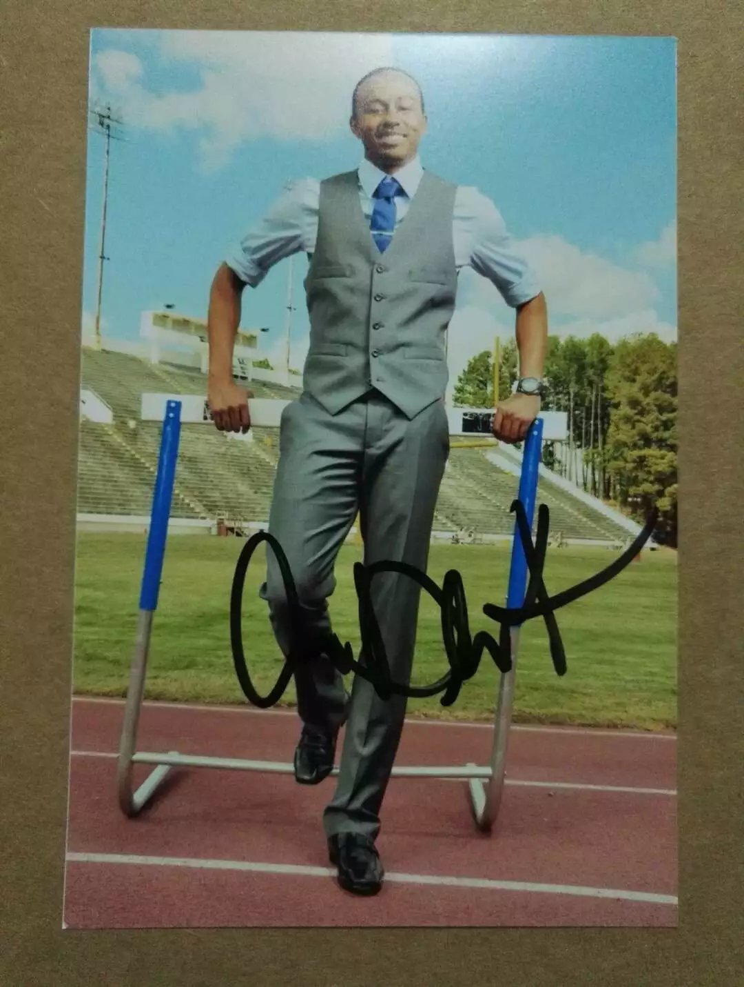 Merritt US men's 110 m hurdles world record autographed photo (face sign)