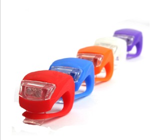 Fifth-generation Mountaineering Bike Frog Lamp Death Fly Riding Equipment Safety Warning Decorative Lamp Wind wheel lamp