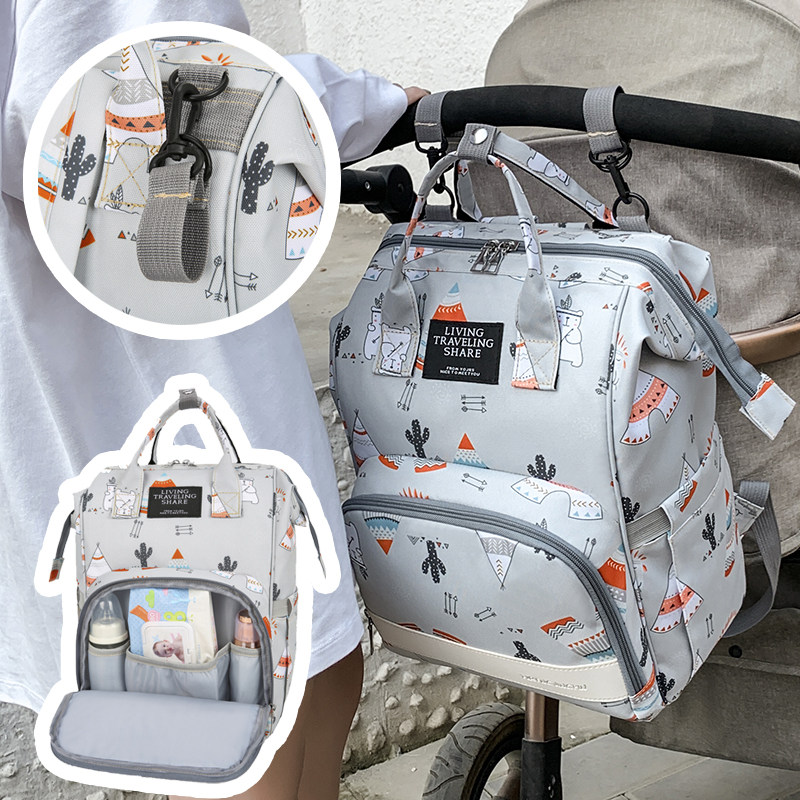 Mommy bag mother and baby go out lightweight 2022 new multi-functional fashion hand-held large-capacity mother backpack