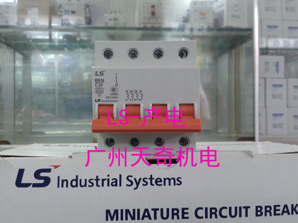 Brand new LS power generation (LG) small breaker switch BKN 4P C6A