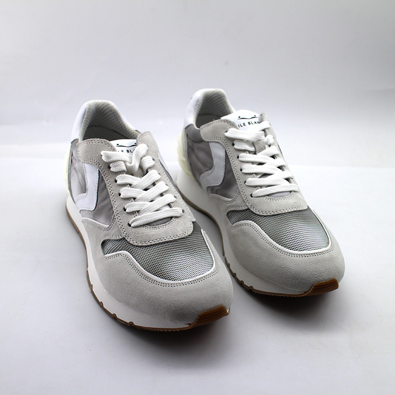 Voileblanche Discounts for Old Customers on Out-Of-Season Items: 2021 Spring/Summer Men's Casual Shoes Are Non-Returnable
