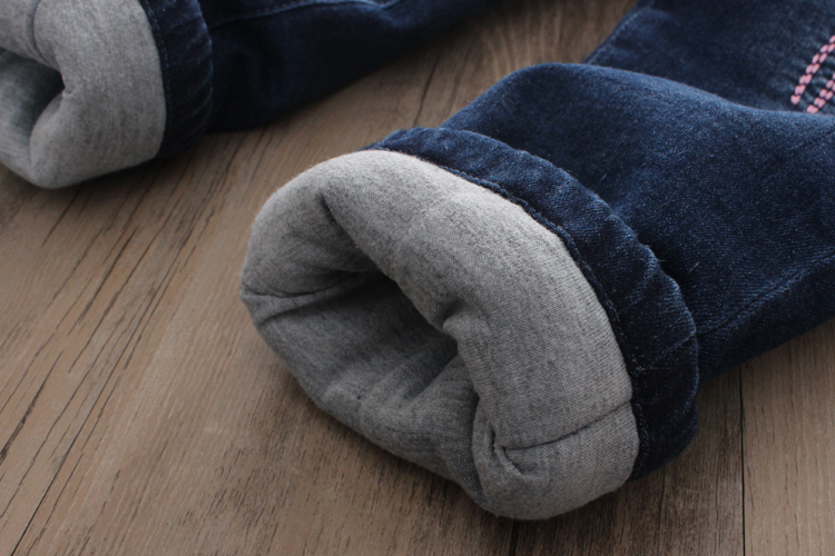 Quần bé gái trong quần lửng ống rộng quần jean mềm cao eo cao cotton dày quần ấm 18 mùa đông mới quần bò cho bé